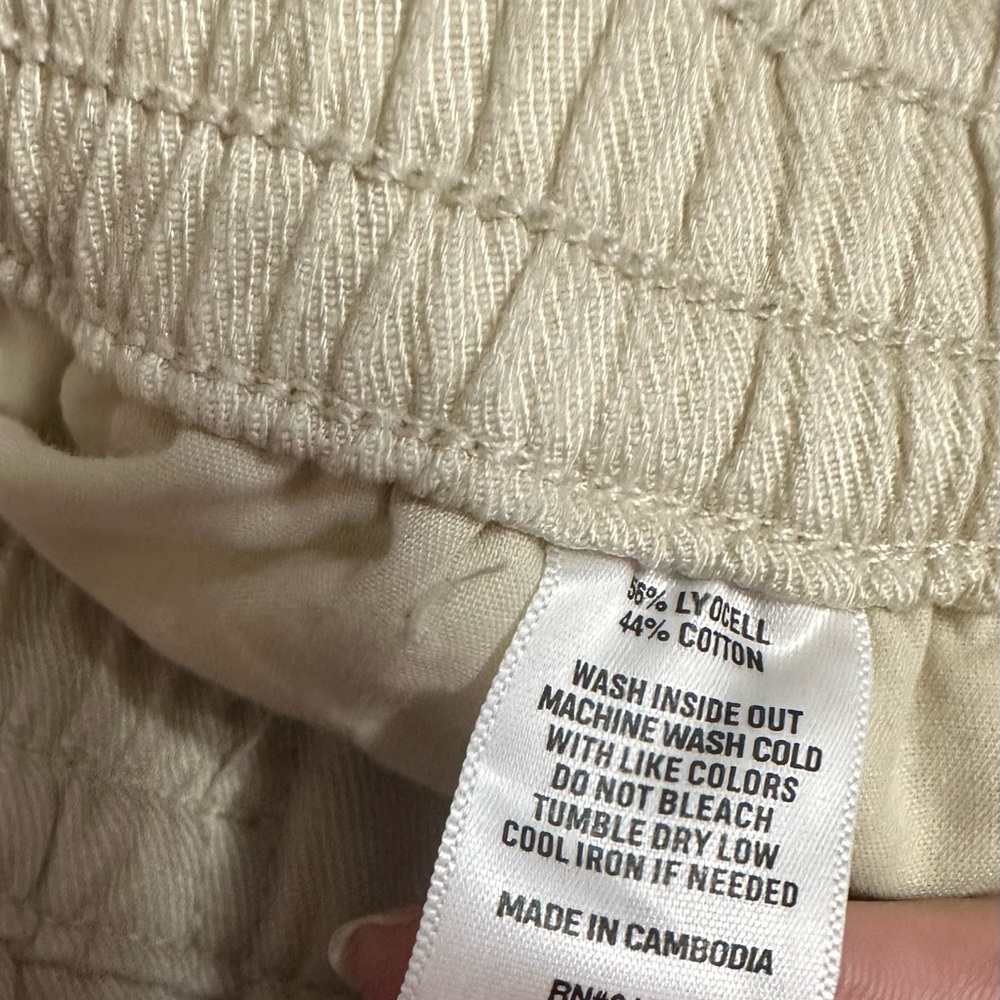 Women’s Wonderly Cream baggy Cargo Pants size medium - Picture 4 of 4